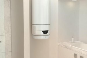 Termo híbrido de Ariston, disponible en Zitro.