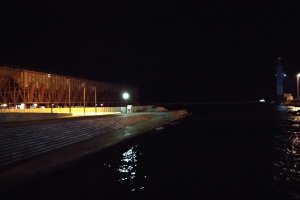 La Ballena de Gabriel se ha quedado sin luz.