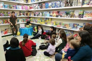 Imagen de actividades de Cuentacuentos en Bibabuk.