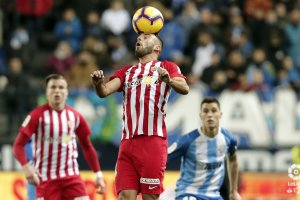 Luis Rioja lleva el balón en la cabeza y esto le ayudará a triunfar.