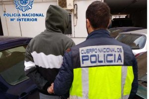 Uno de los detenidos por la Policía Nacional.