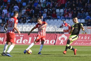 El Almería no gana en casa desde el partido ante el Mallorca con goles de Juan Carlos y Álvaro.