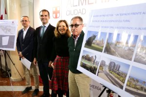 José E. Díaz, Ramón Fernández-Pacheco, Ana Martínez Labella y Jorge Nofuentes en la presentación
