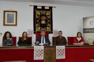Presentación del evento en el Consistorio abderitano.