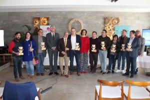 Participantes en las jornadas previas a la inauguración de la carpa esta noche.