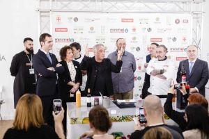 Ferran Adrià, este martes en la sede de Almería 2019.