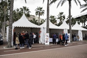 Carpa de la Marea de Buena Gente en las Almadrabillas.