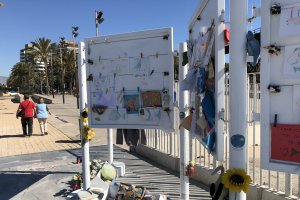 Imagen de este miércoles de La Ballena, espacio en el que se recuerda al pequeño Gabriel.