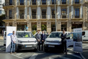 Entrega de los nuevos vehículos de la flota de renting.