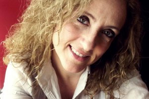 Mar de los Ríos se reencuentra con sus lectores.