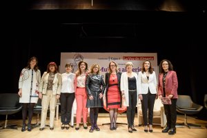 Participantes en el desayuno-coloquio de esta mañana.
