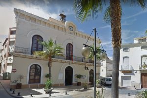 Fachada del Ayuntamento de Cuevas del Almanzora.