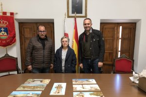 Acto de entrega de las placas en el consistorio.