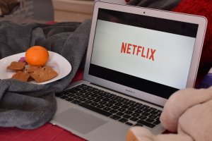 Netflix retira de momento en España su mes de prueba grautito.