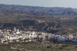 El proyecto se pretende desarrollar en el paraje La Maleguica, situado junto el núcleo urbano de Sorbas.