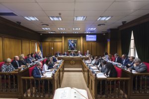 Un momento del Pleno de Diputación celebrado este lunes.