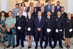 Fotografía de familia de Policía y ediles años atrás.