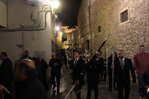 El Vía-Crucis del Prendimiento recorrió calles y plazas del Casco Histórico.