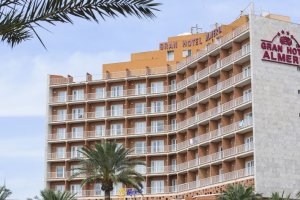 El Gran Hotel, el más emblemático de todos, ha reiniciado su marcha.