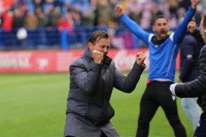 Mosquera grita de alegría.