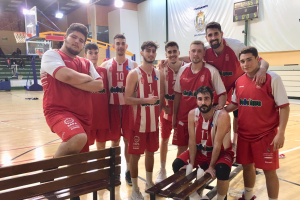 Los almerienses posando tras la victoria.