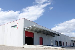 Nueva nave  de Caparrós Nature en Níjar.