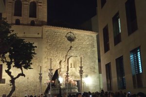 La Virgen de la Soledad llegando a su encuentro con Las Puras