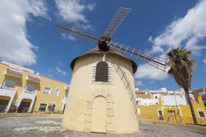 El Consistorio mejorará el entorno y rehabilitará las partes deterioradas del molino.