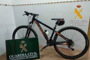 Bicicleta robada y recuperada por la Guardia Civil.
