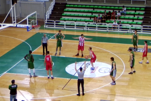 Una jugada del partido.