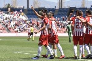 Álvaro Giménez pone rumbo a la Primera División.