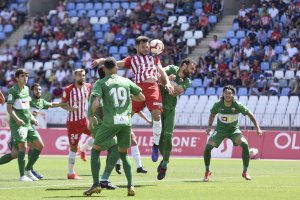 El Pichichi en el Almería-Elche.