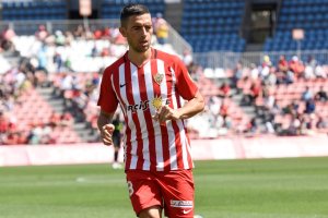 Rocha fue titular en el Almería-Elche.