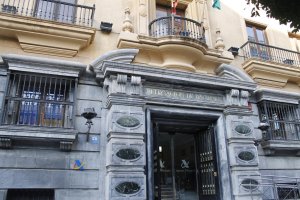 Sede de la Agencia Tributaria en el Paseo de Almería