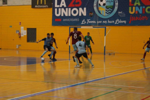 Los celestes regalaron una goleada a su afición.