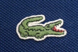 Lacoste cambia a su cocodrilo por especies en peligro de extinción.