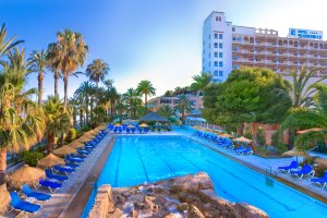 Hotel Playadulce, localizado en Aguadulce.