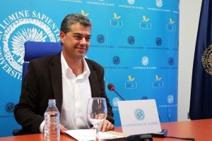 Carmelo Rodríguez, rector de la Universidad de Almería.