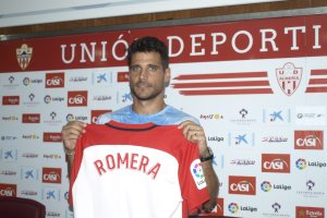 Romera seguirá defendiendo la rojiblanca.