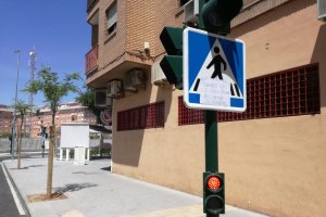 El peculiar folio que indica el funcionamiento del semáforo.