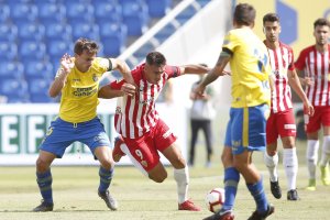 Caballero en una jugada del partido ante Las Palmas.