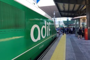 Tren de Alta Velocidad en pruebas en Granada.