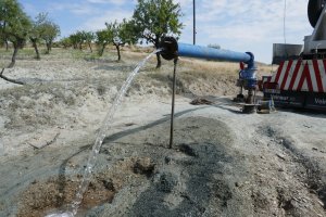 Fotografía del nuevo sondeo que abastecerá a Lubrín.