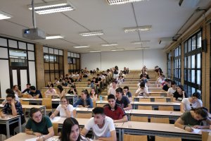 Este año la hora de inicio de las pruebas se ha adelantado media hora.