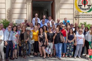 Foto de familia del acto en el Hotel Catedral (Foto: GGSS/Pedro Reverte)