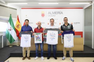 Presentación de la prueba con el concejal de Deportes.