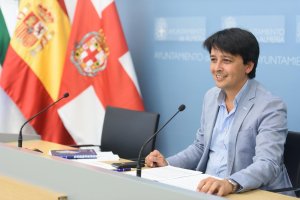 Mnauel Guzmán pasará del Ayuntamiento de la capital a la Diputación provincial.