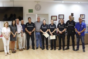 Foto de familia tras el acto de reconocimiento.