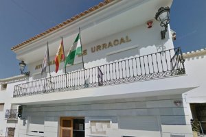 Ayuntamiento de Urrácal.