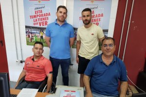 El equipo que realiza cada día la operación abono.